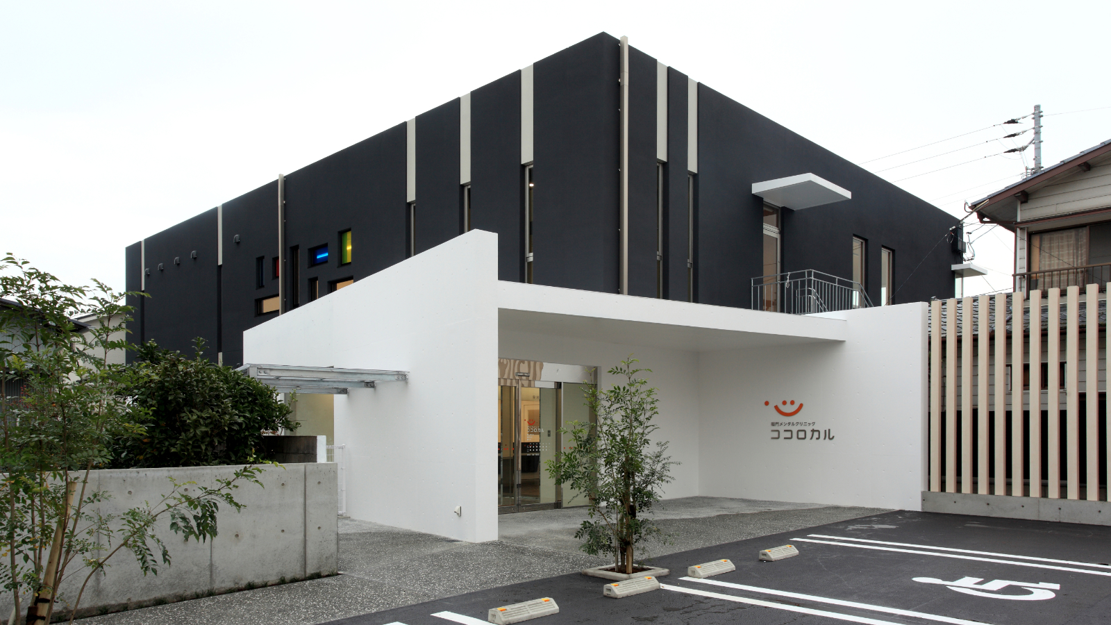 大松小体育館01
