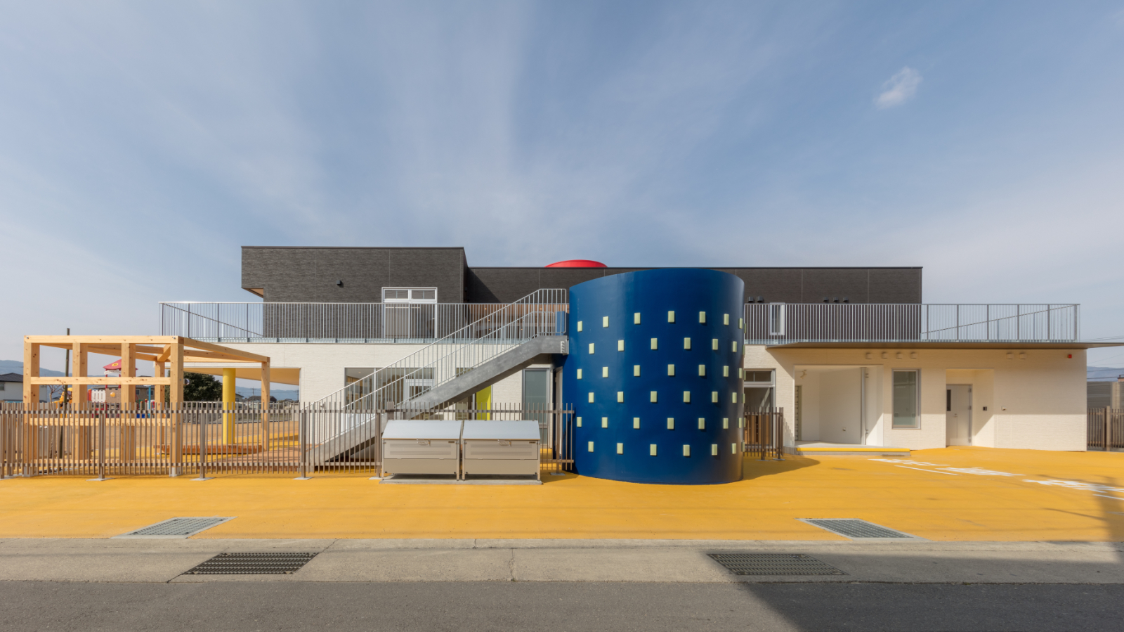 大松小体育館01